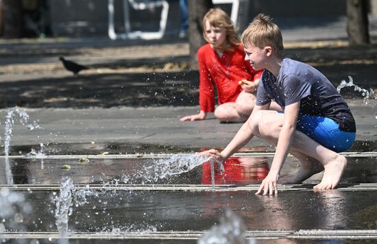 Жаркая погода в Москве