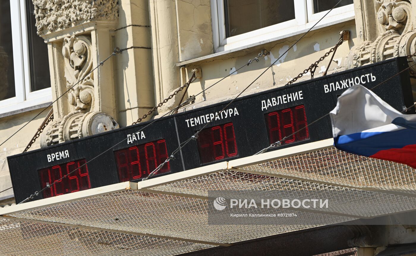 Жаркая погода в Москве