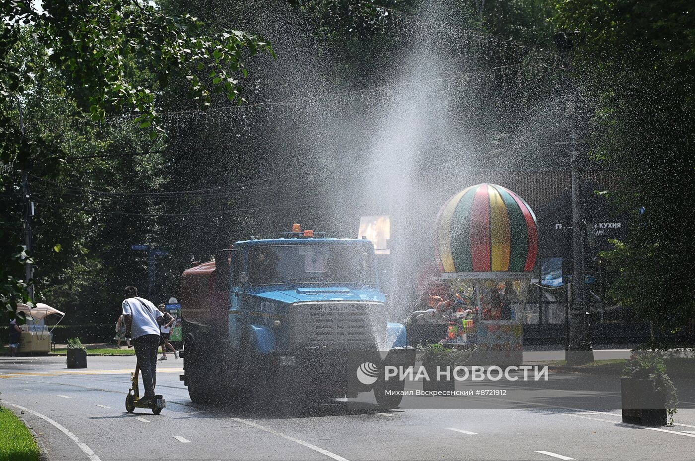 Жаркая погода в Москве