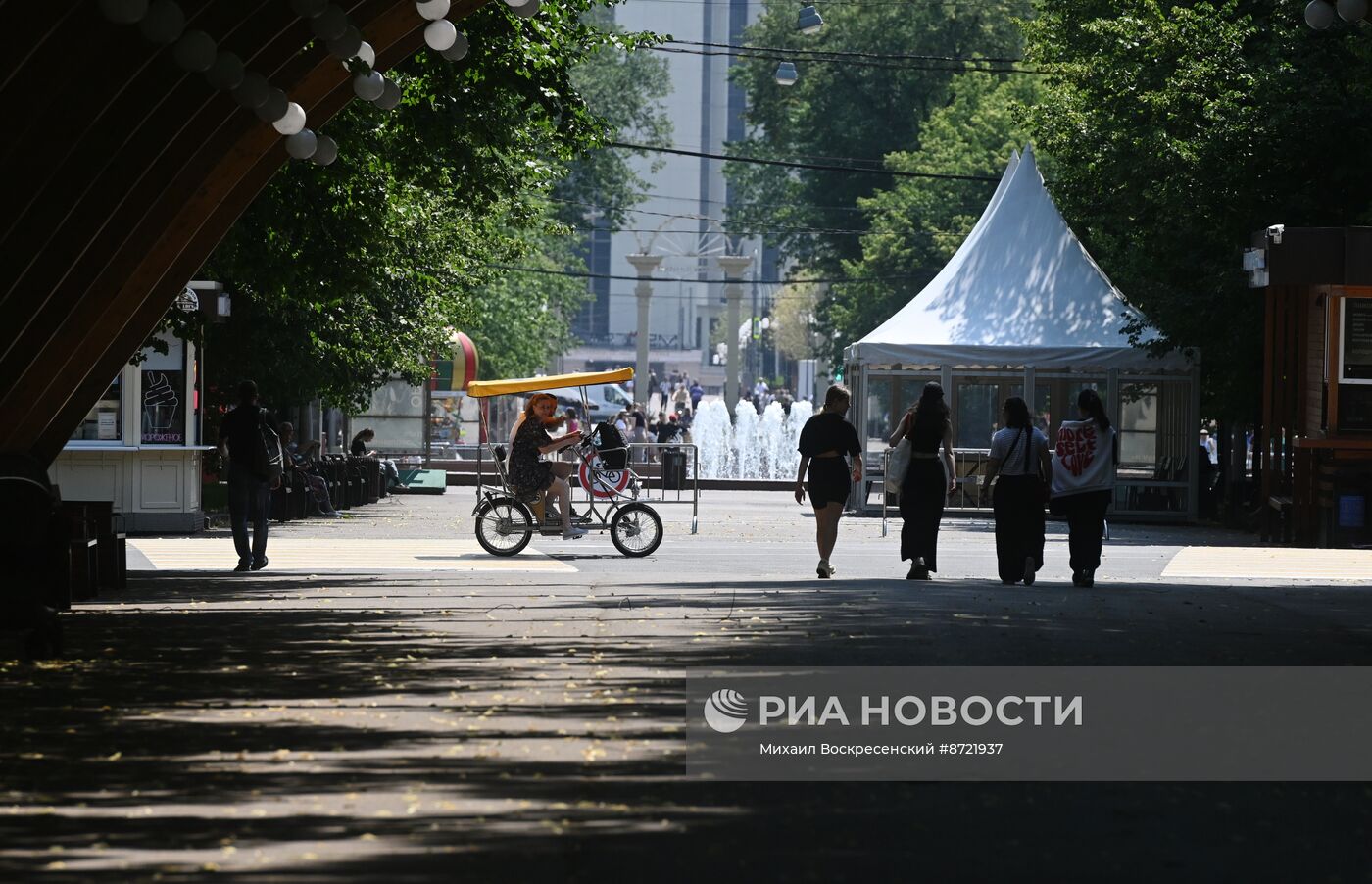 Жаркая погода в Москве