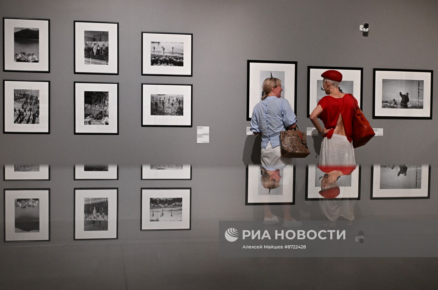 Выставка "Истоки советской фотографии. 1920-1930-е годы" из коллекции Галереи Люмьер