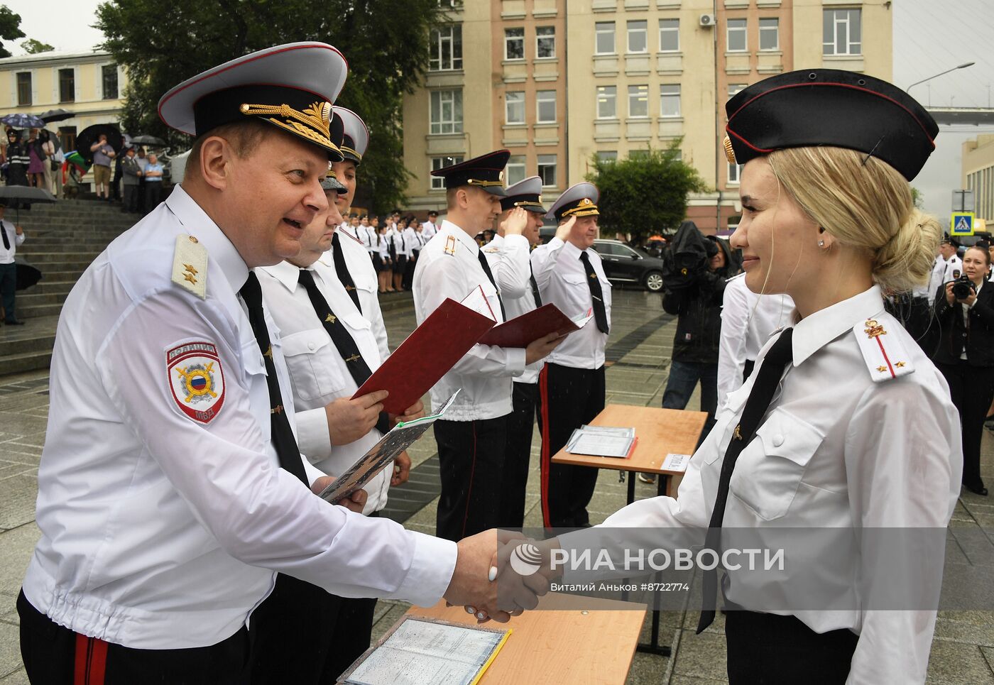 Выпуск Дальневосточного юридического института