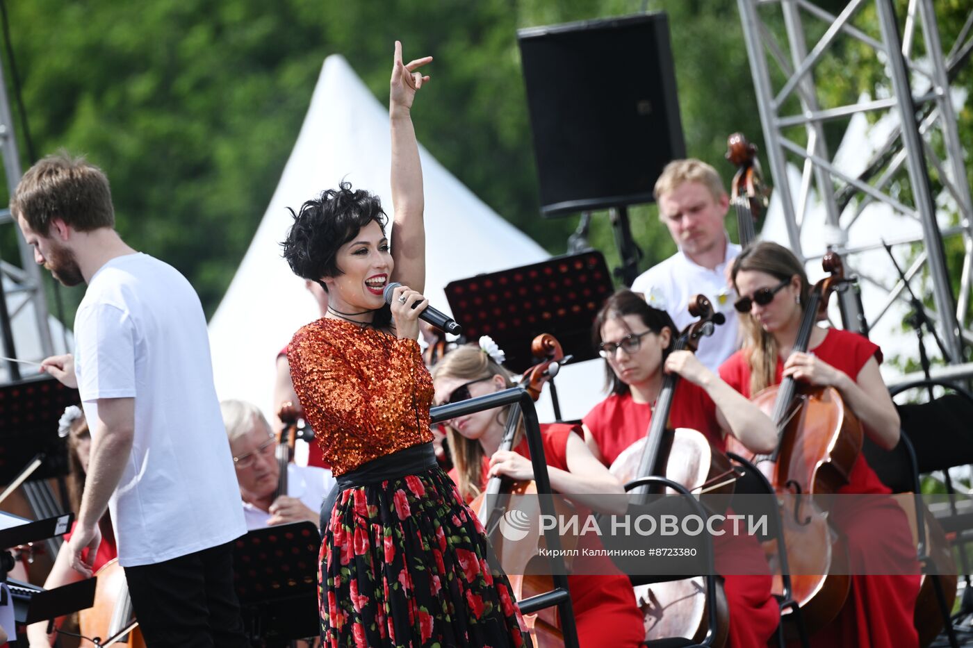 Празднование Дня семьи, любви и верности в "Царицыне"