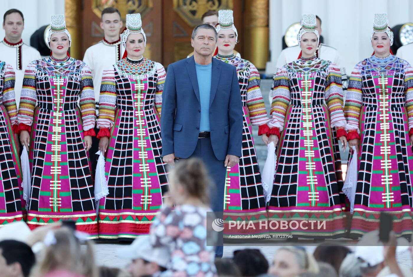 Выставка "Россия". Торжественный концерт "Россия нигде не заканчивается", посвящённый завершению выставки