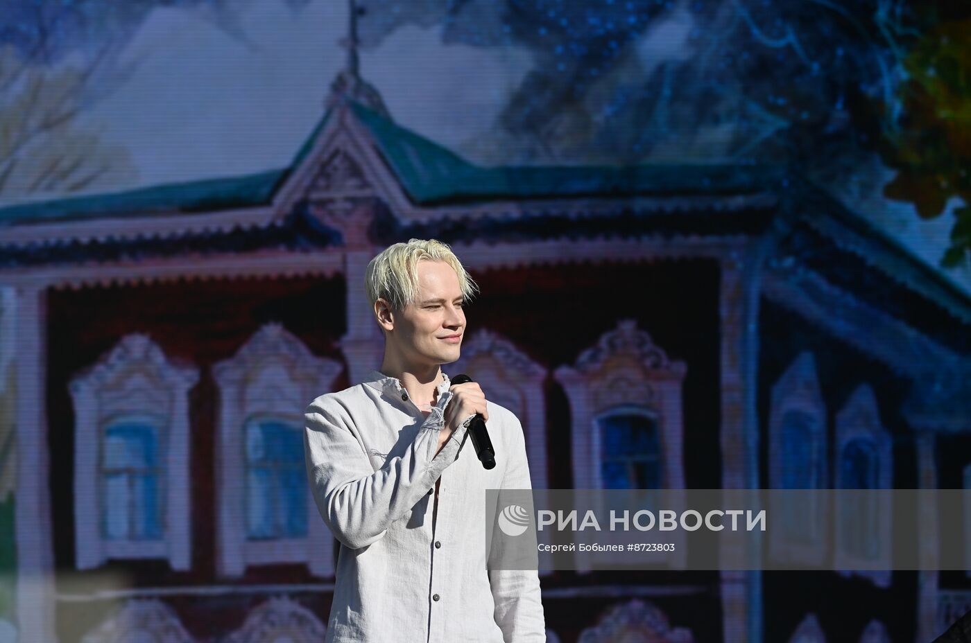 Выставка "Россия". Торжественный концерт "Россия нигде не заканчивается", посвящённый завершению выставки