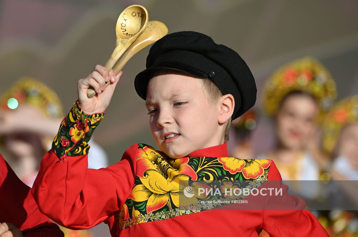 Выставка "Россия". Торжественный концерт "Россия нигде не заканчивается", посвящённый завершению выставки 