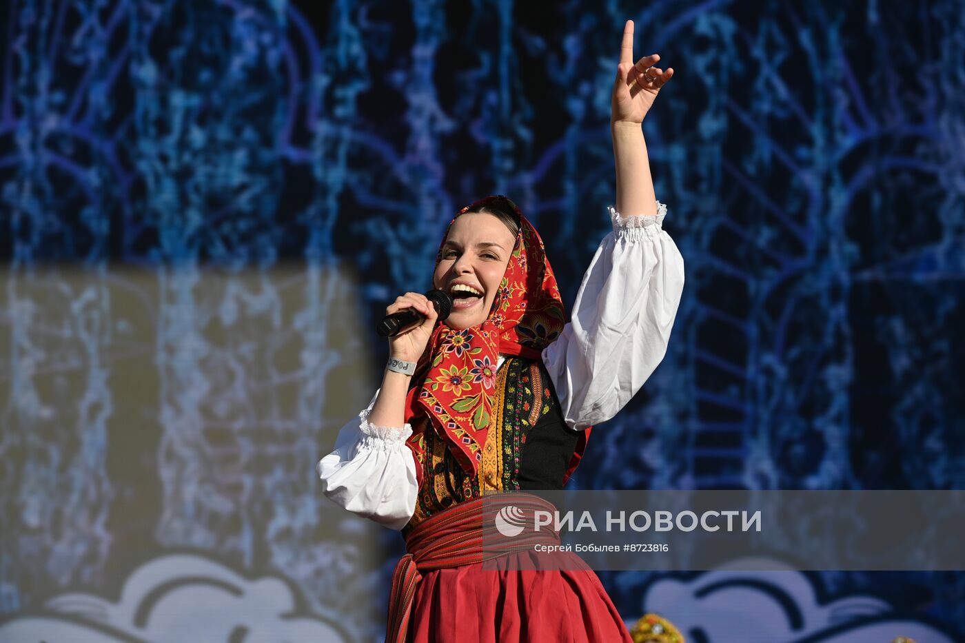 Выставка "Россия". Торжественный концерт "Россия нигде не заканчивается", посвящённый завершению выставки