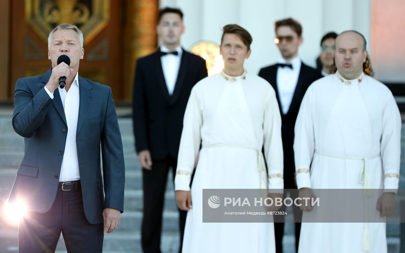 Выставка "Россия". Торжественный концерт "Россия нигде не заканчивается", посвящённый завершению выставки