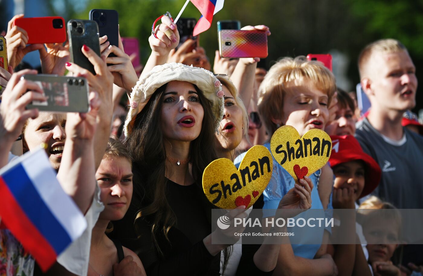 Выставка "Россия". Торжественный концерт "Россия нигде не заканчивается", посвящённый завершению выставки