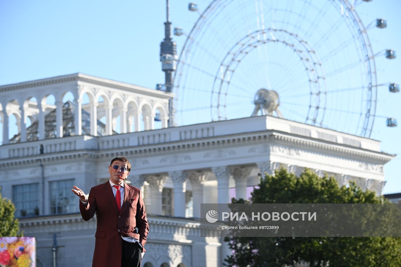 Выставка "Россия". Торжественный концерт "Россия нигде не заканчивается", посвящённый завершению выставки