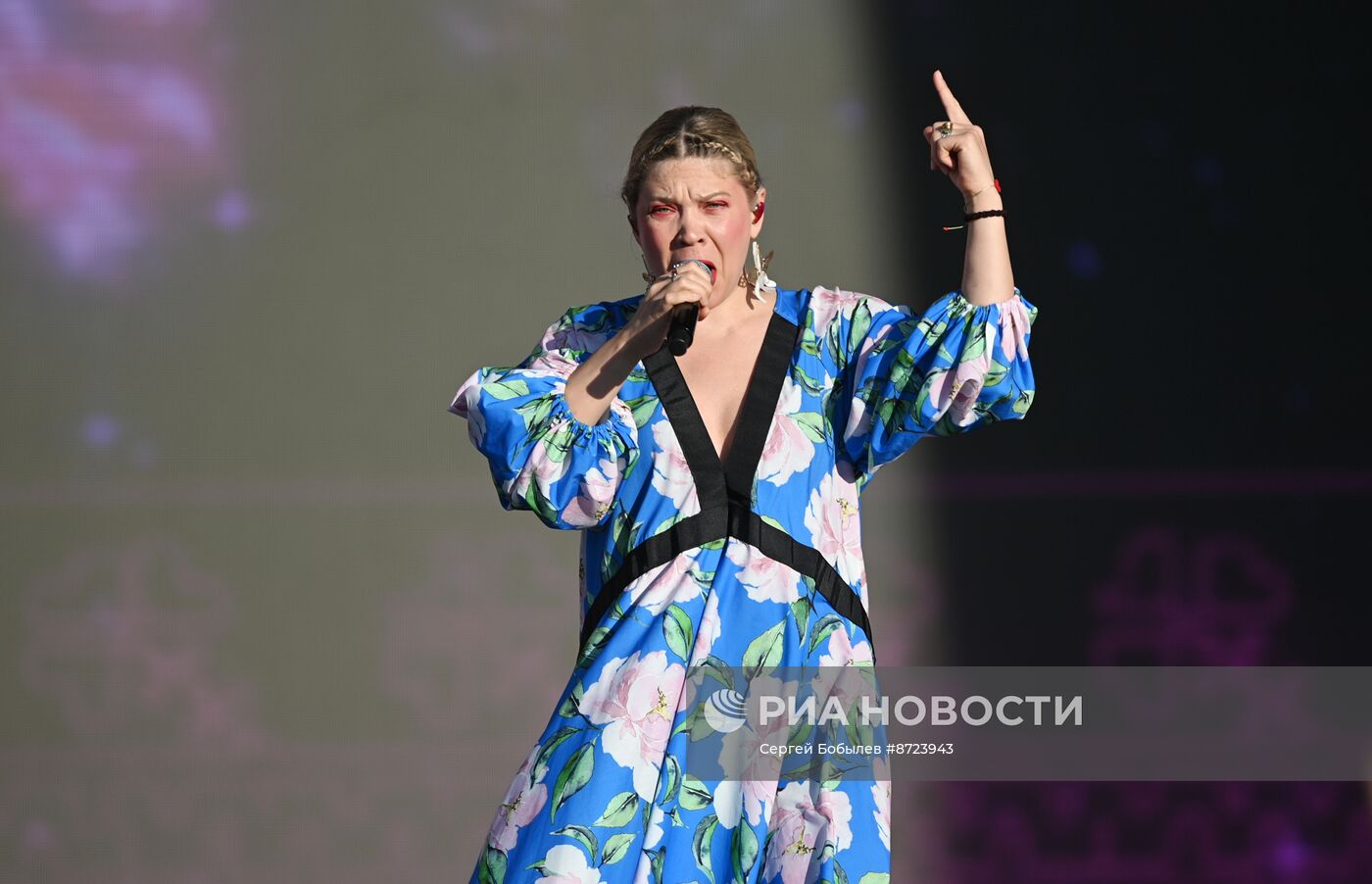 Выставка "Россия". Торжественный концерт "Россия нигде не заканчивается", посвящённый завершению выставки