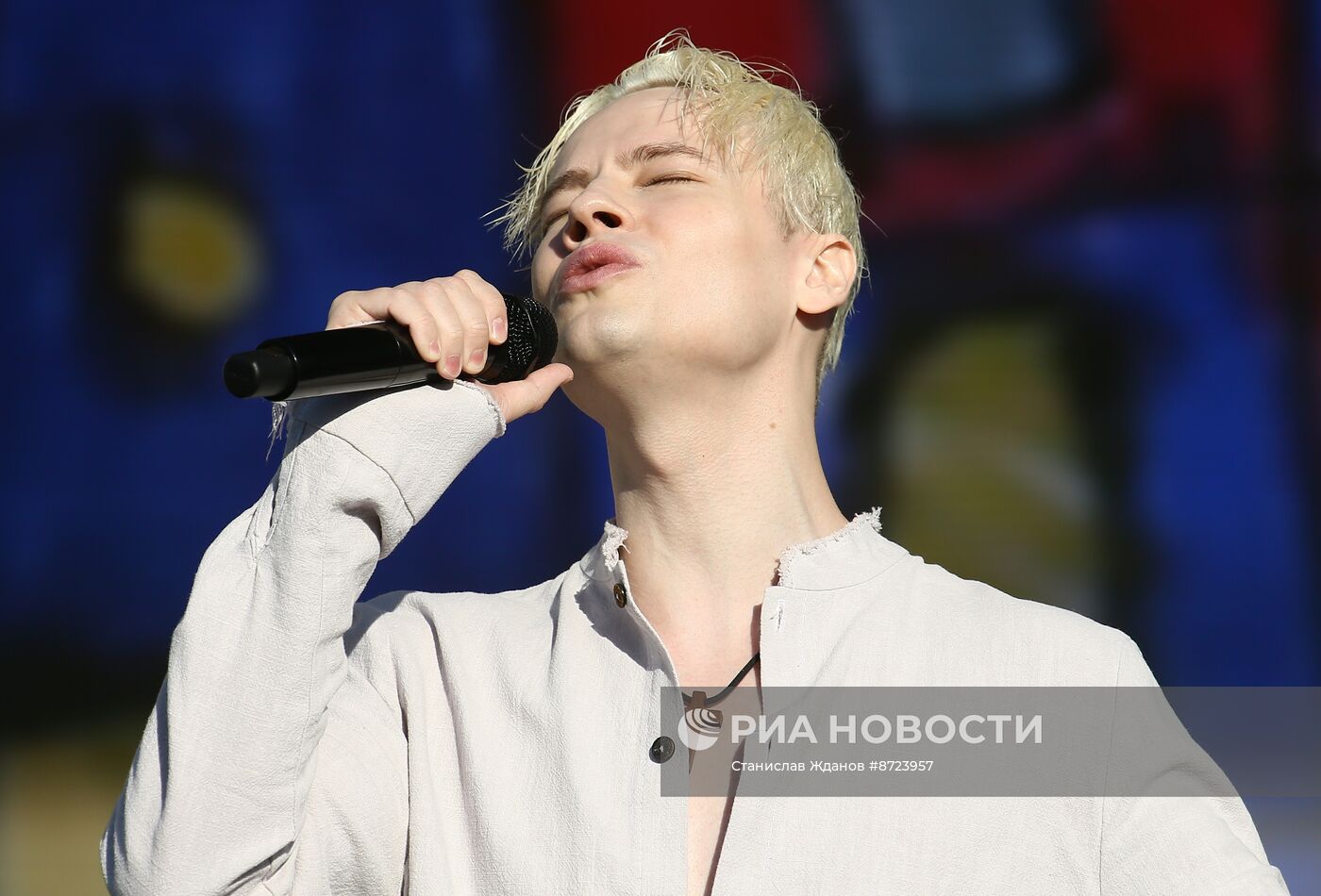 Выставка "Россия". Торжественный концерт "Россия нигде не заканчивается", посвящённый завершению выставки