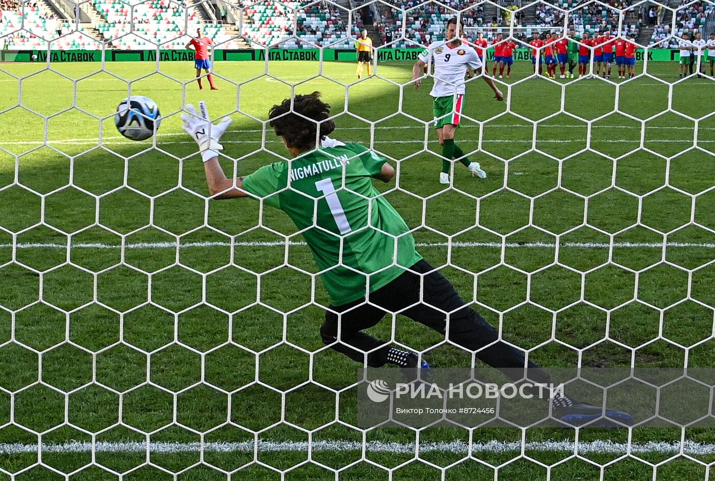 Ретро-матч между сборными легенд футбола России и Белоруссии