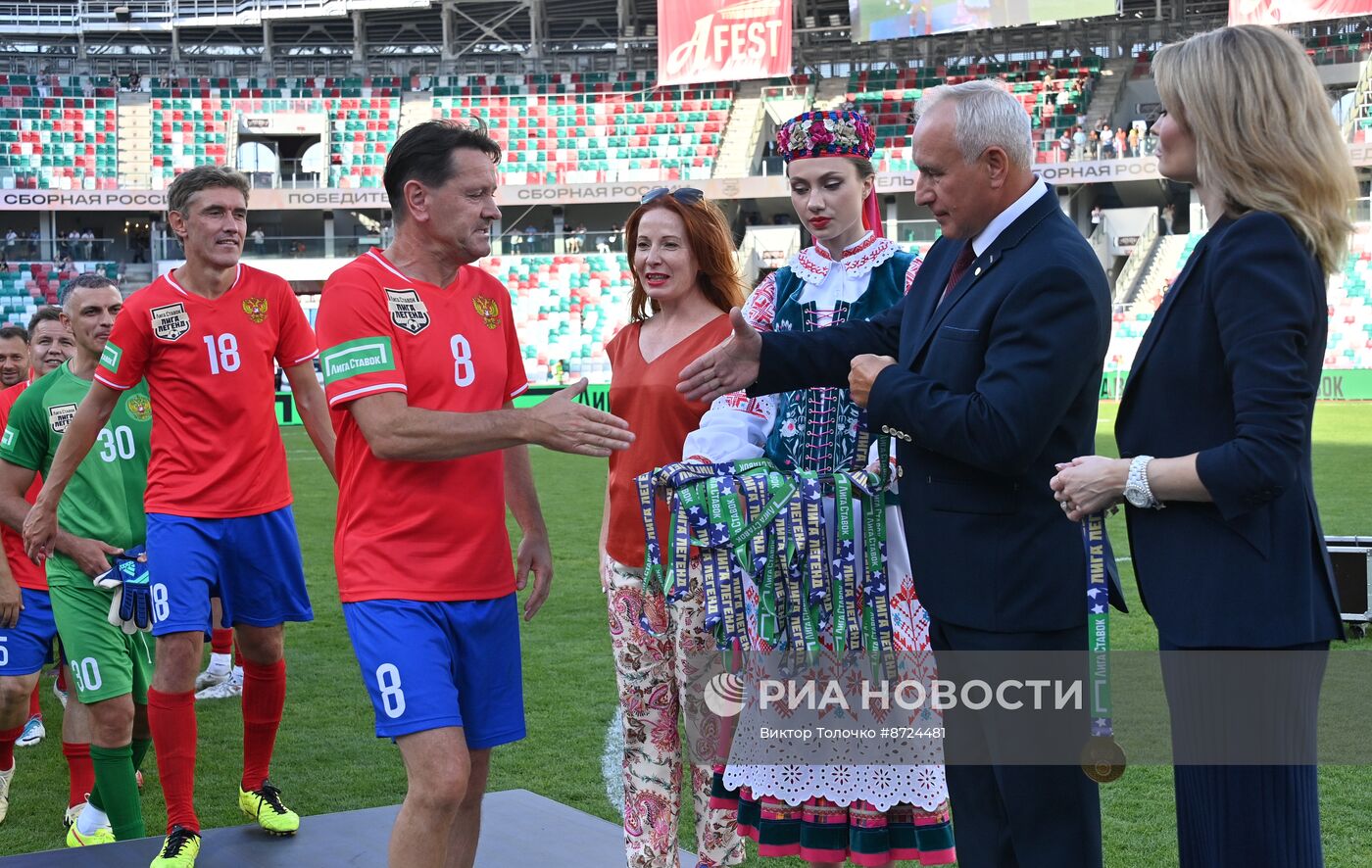 Ретро-матч между сборными легенд футбола России и Белоруссии