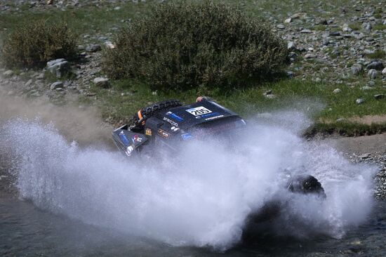 Ралли "Шёлковый путь"