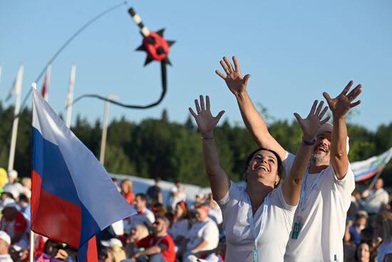 Финал конкурса "Это у нас семейное"