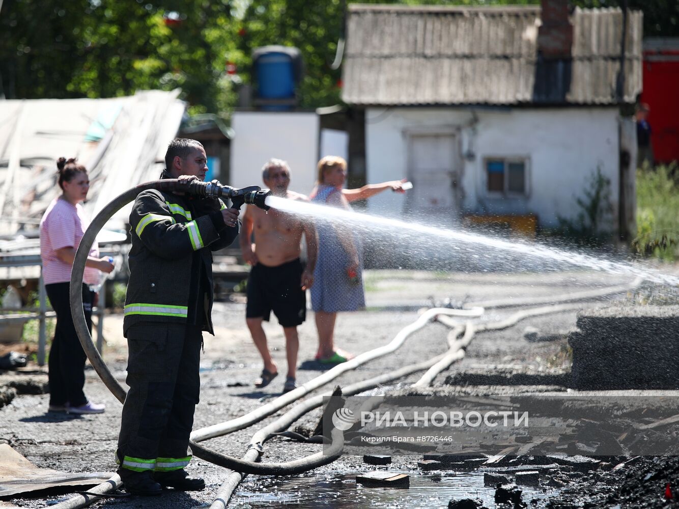 Пожар на складе в Волгограде