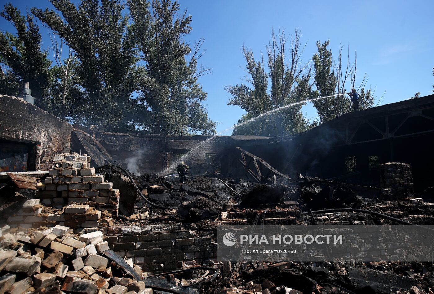 Пожар на складе в Волгограде