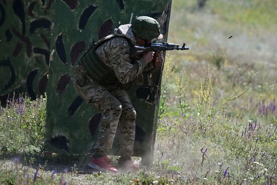 Боевое слаживание штурмовых подразделений ЦВО на Авдеевском направлении