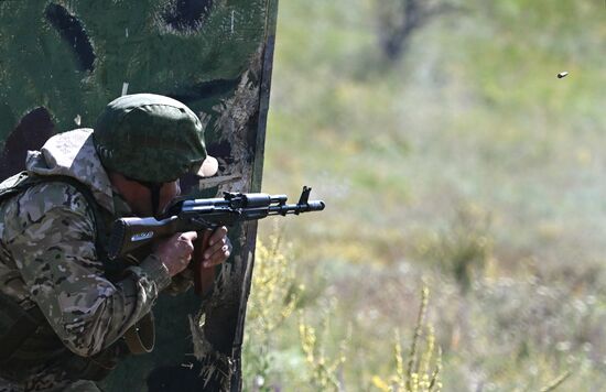 Боевое слаживание штурмовых подразделений ЦВО на Авдеевском направлении