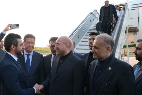 Прибытие делегаций на X Парламентский форум БРИКС