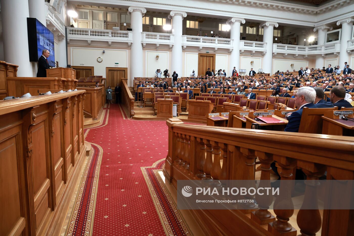 Президент Владимир Путин принял участие в работе Х Парламентского форума БРИКС