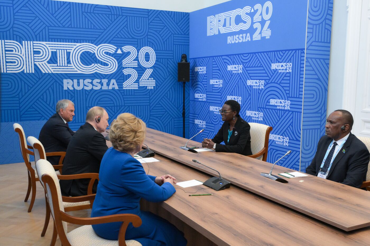 Президент Владимир Путин принял участие в работе Х Парламентского форума БРИКС