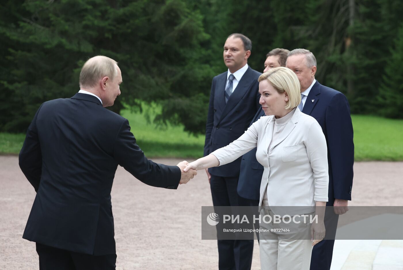 Рабочая поездка президента Владимира Путина в Санкт-Петербург