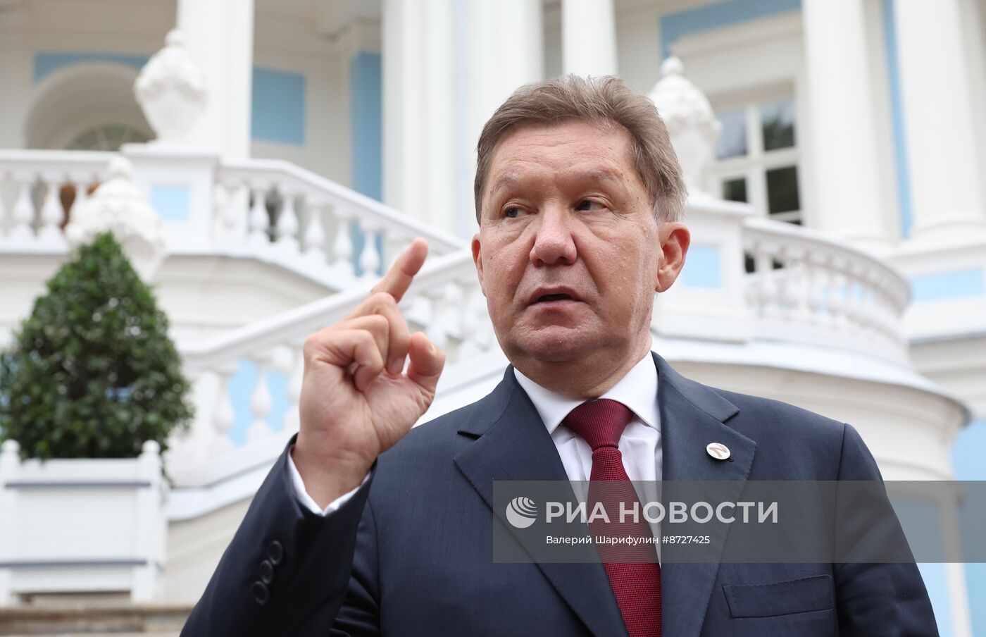 Рабочая поездка президента Владимира Путина в Санкт-Петербург