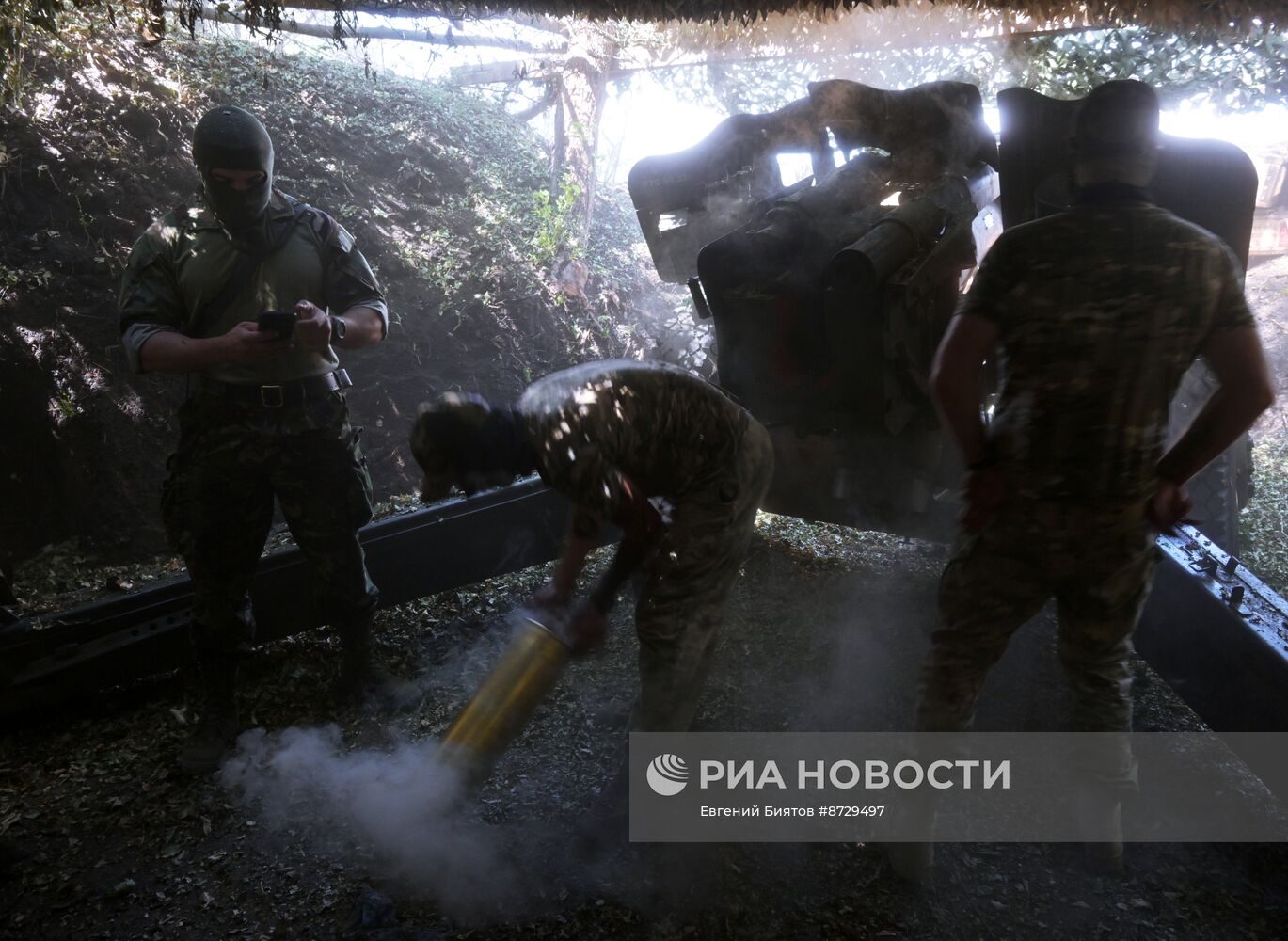 Подготовка бойцов Добровольческого корпуса, действующего в составе группировки войск "Юг"