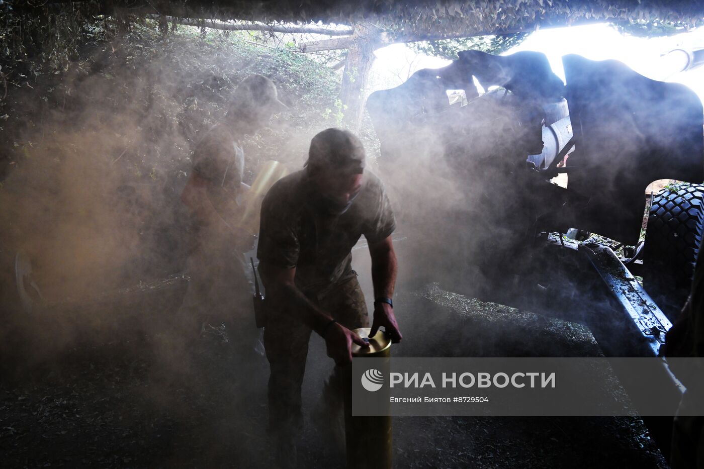 Подготовка бойцов Добровольческого корпуса, действующего в составе группировки войск "Юг"