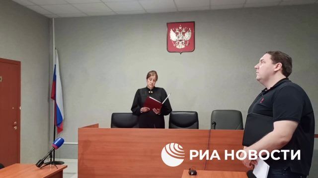 Мать мальчика, тело которого нашли в чемодане в Перми, арестована до 12 сентября