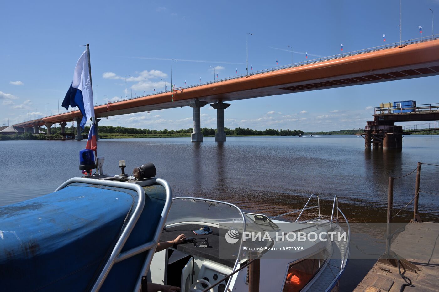 Президент Владимир Путин принял участие в церемонии открытия северного обхода Твери и обхода Тольятти