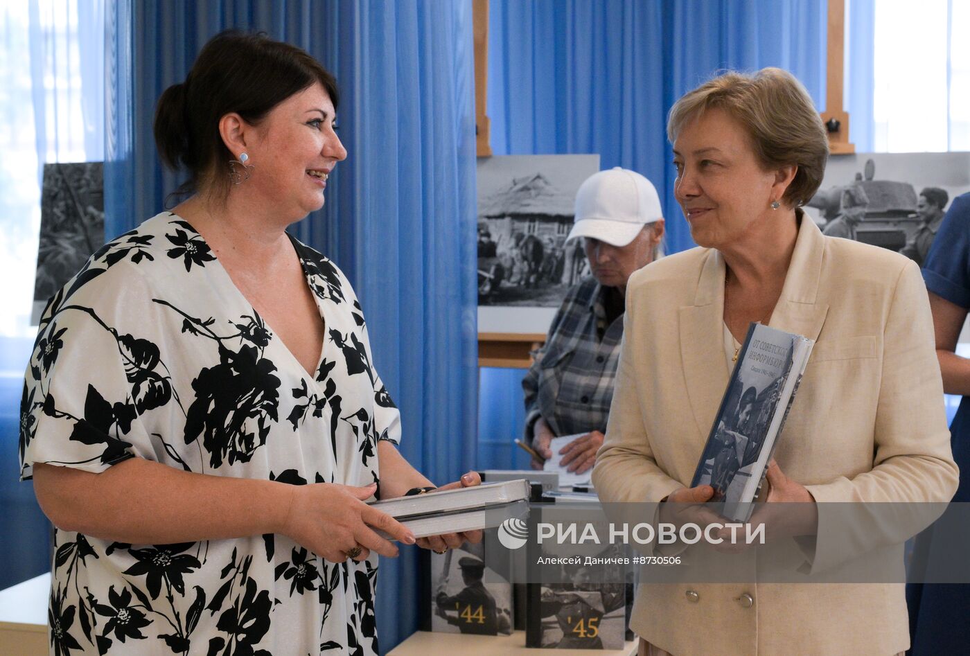 Открытие фотовыставки "Освобождение. Путь к Победе" в Пскове