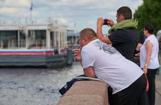 Корабли на рейде в преддверии Дня ВМФ в Санкт-Петербурге