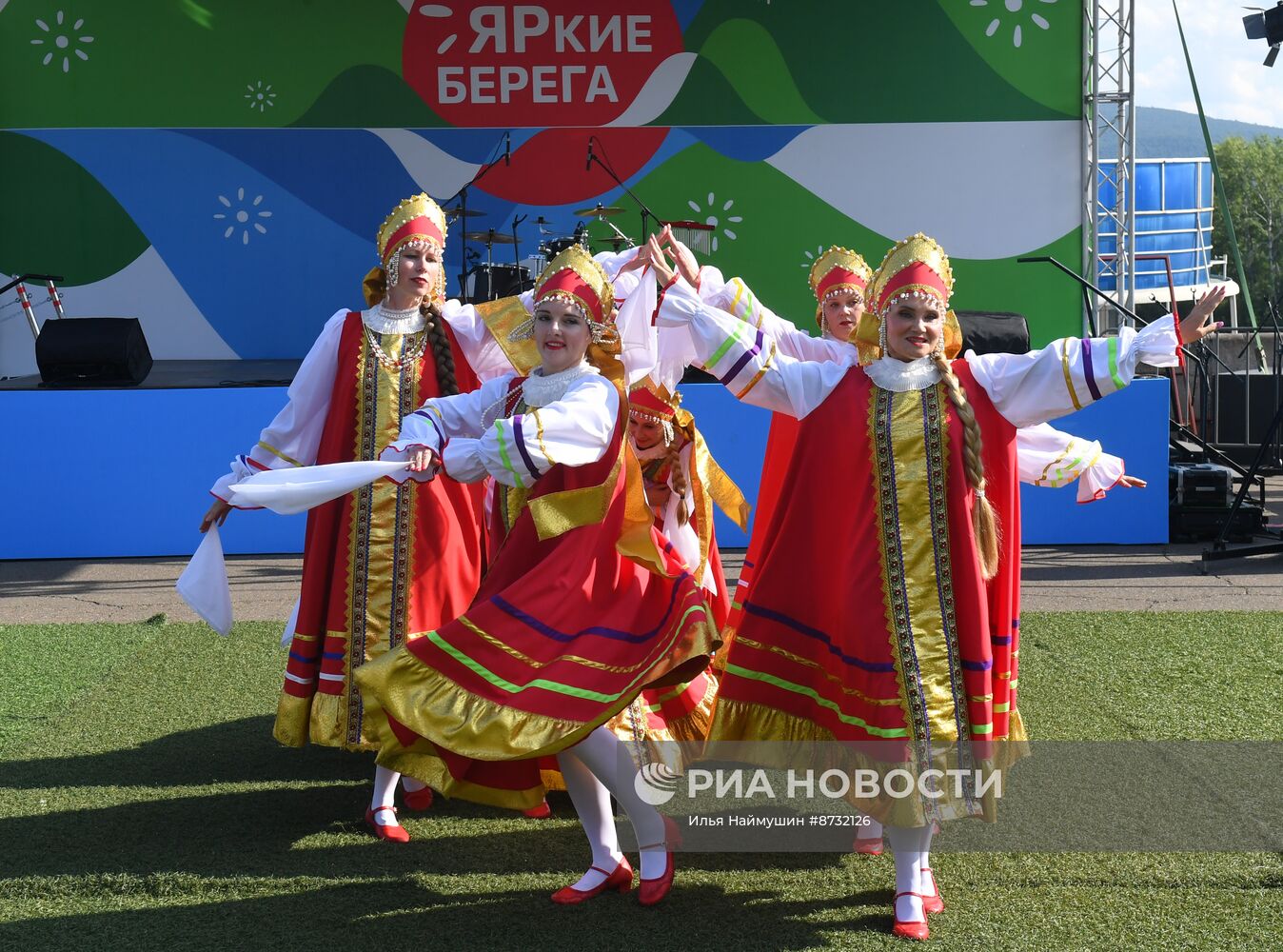 Патриотический фестиваль в Красноярске