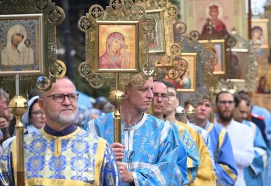 Праздник обретения Казанской иконы Божией Матери