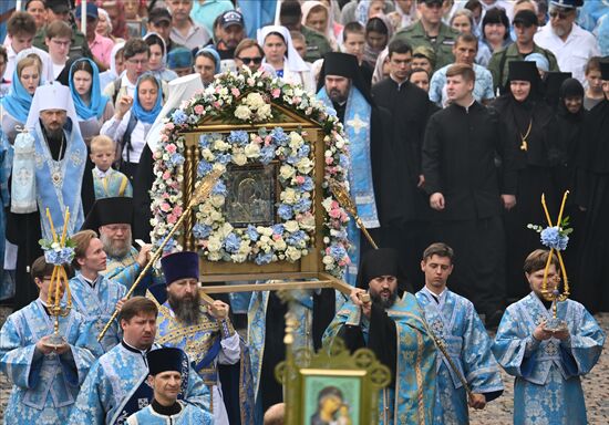 Праздник обретения Казанской иконы Божией Матери