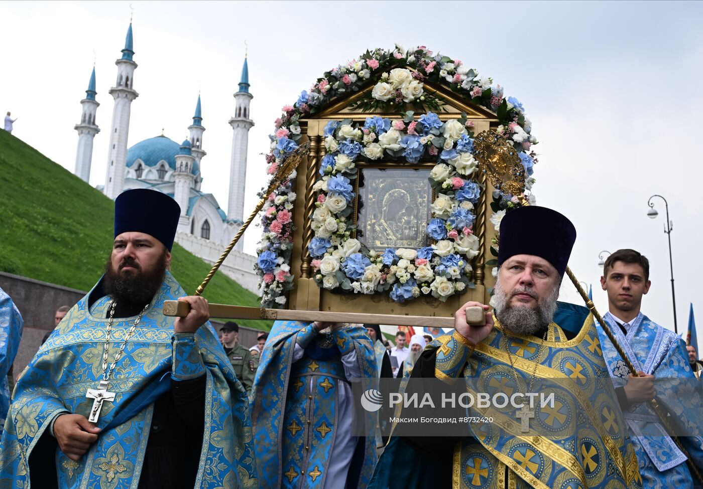 Праздник обретения Казанской иконы Божией Матери