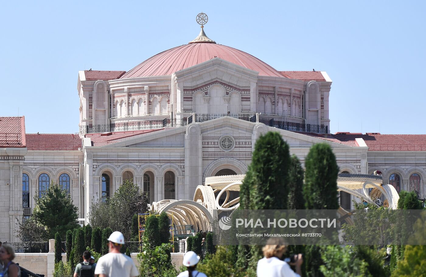 Подготовка к открытию музейно-храмового комплекса "Новый Херсонес"