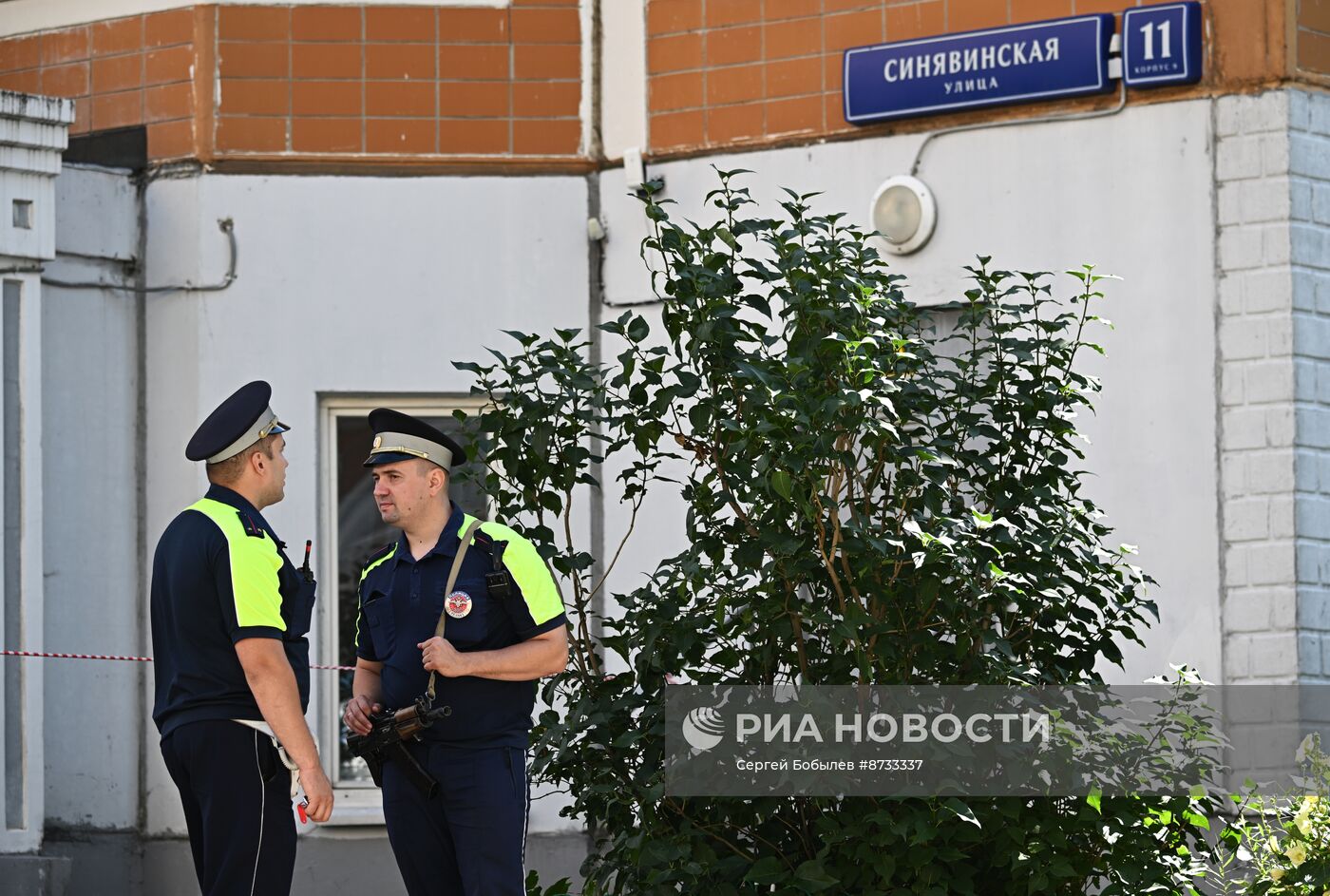 На севере Москвы взорвался внедорожник 