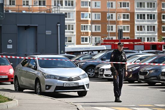 На севере Москвы взорвался внедорожник 