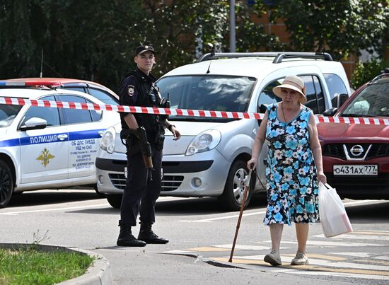 На севере Москвы взорвался внедорожник 