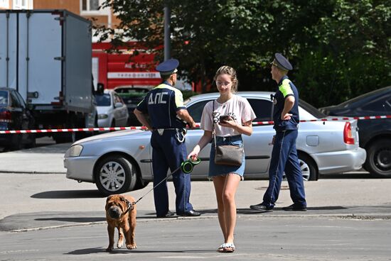 На севере Москвы взорвался внедорожник 