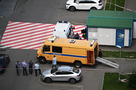 На севере Москвы взорвался внедорожник 