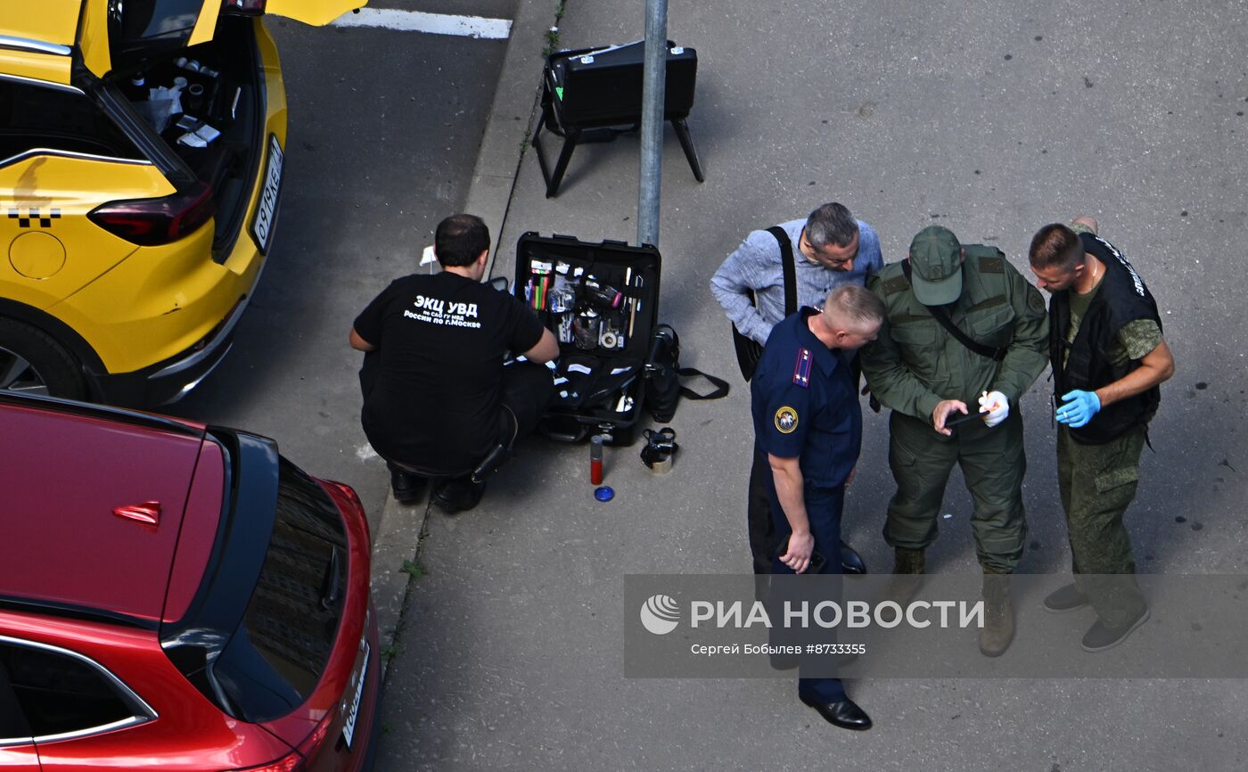 На севере Москвы взорвался внедорожник 