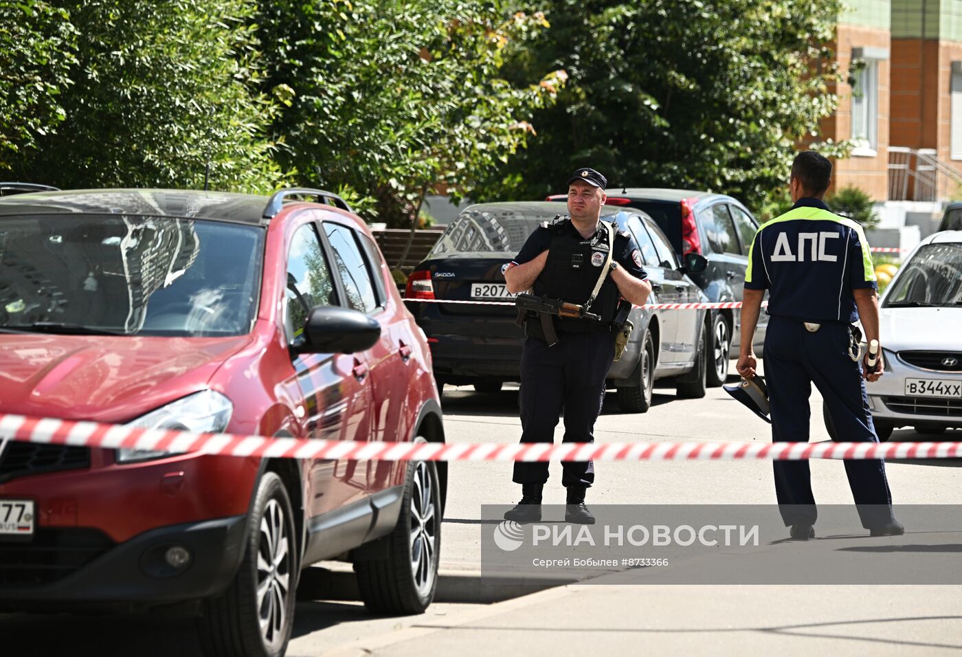 На севере Москвы взорвался внедорожник 