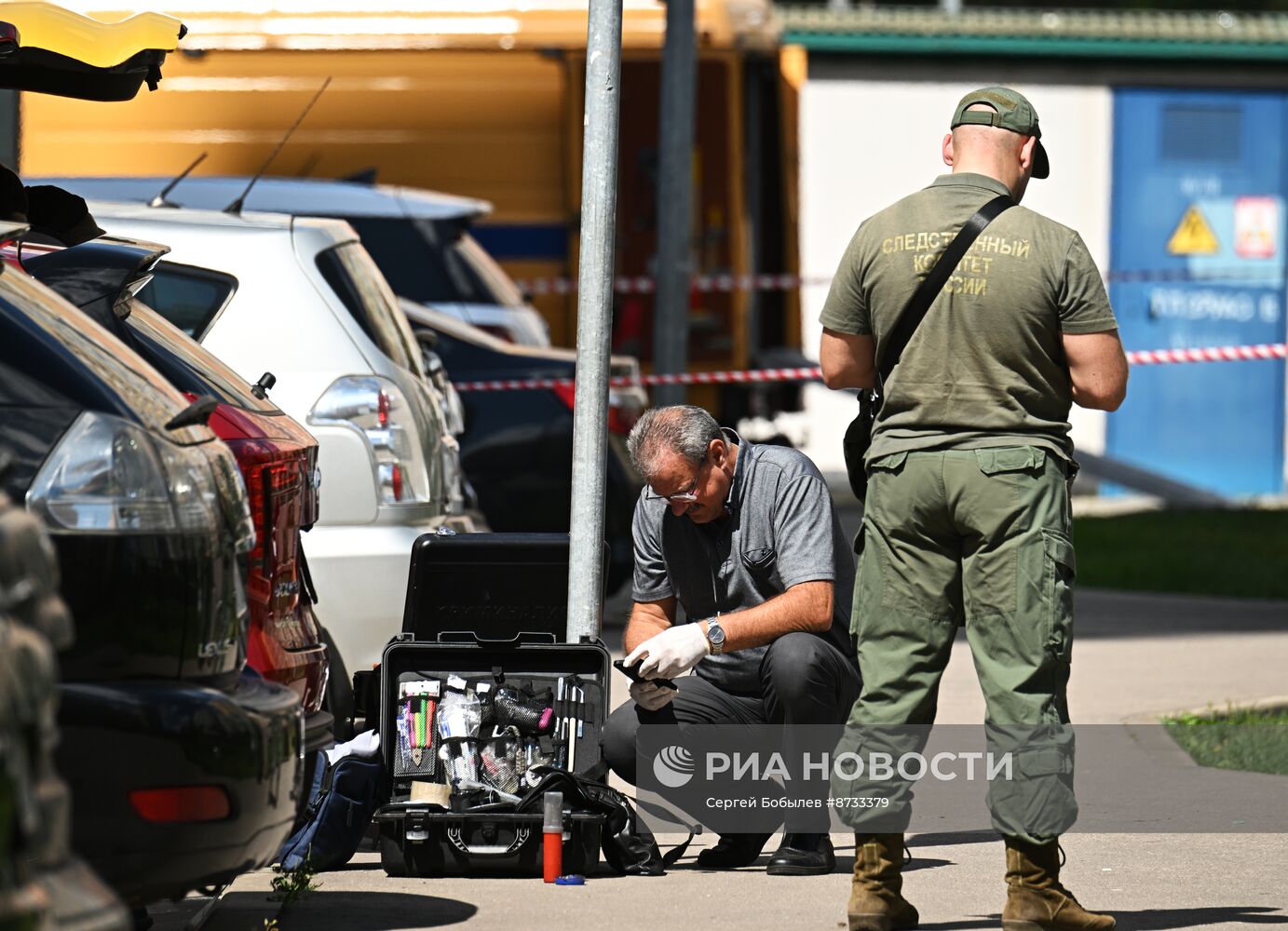 На севере Москвы взорвался внедорожник 