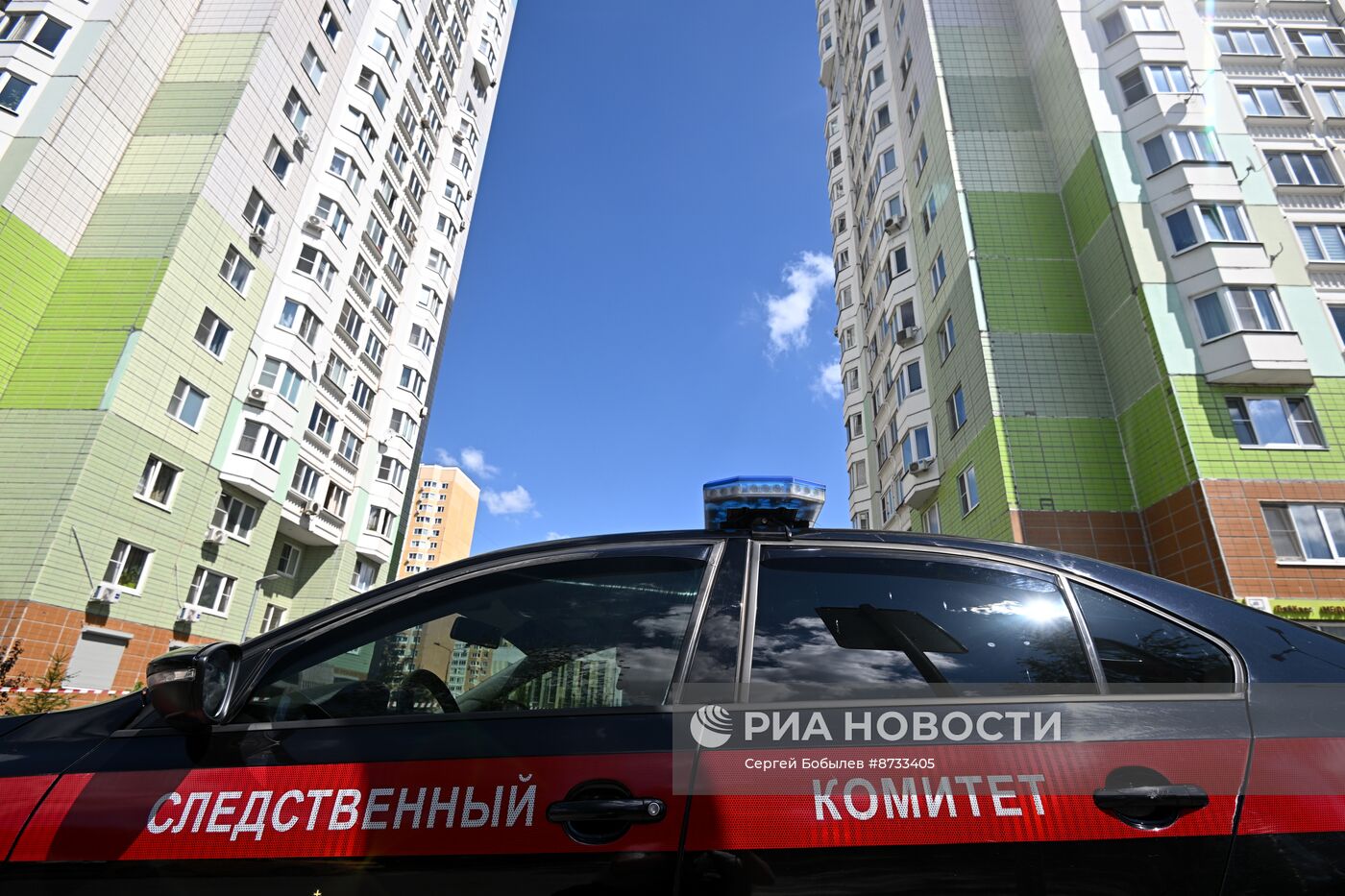 На севере Москвы взорвался внедорожник