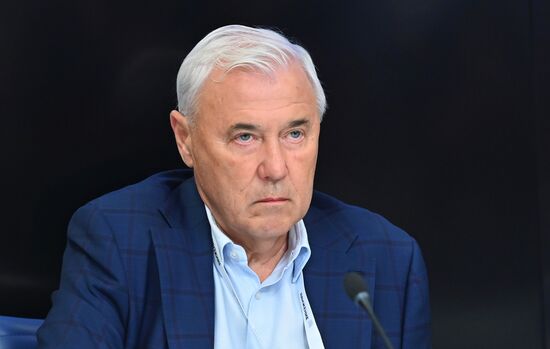 Круглый стол на тему "Пульс рынка недвижимости: итоги полугодия. Ипотека. Будущее"